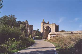 Monastery-Arco de San Anton